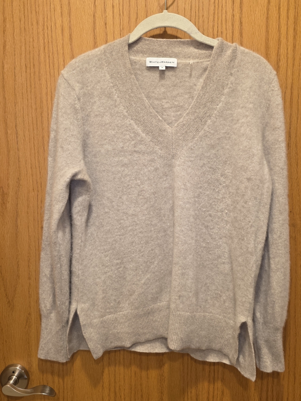 White + Warren Women's V-Neck Cashmere Blend Sweater in Light Taupe